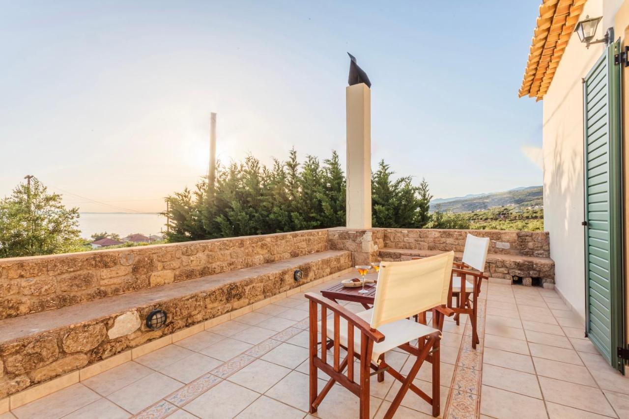 Lavender Garden Retreat - Secluded Seaside Getaway Leilighet Kotronion  Eksteriør bilde