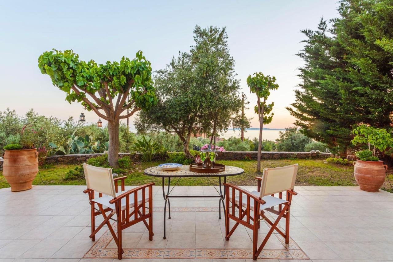Lavender Garden Retreat - Secluded Seaside Getaway Leilighet Kotronion  Eksteriør bilde